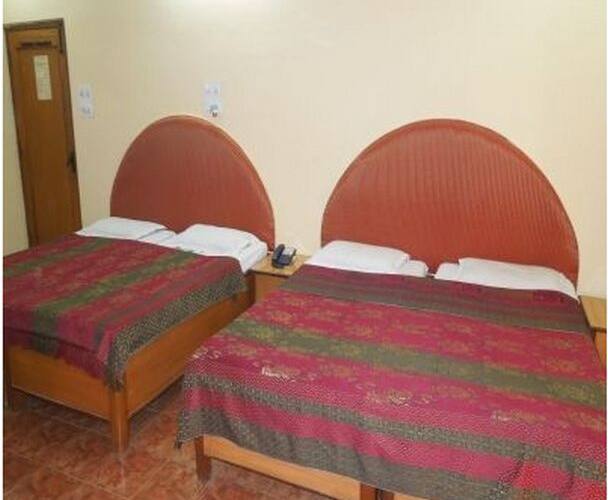 Hotel Dream Palace Khyam Chowk, Srinagar 2